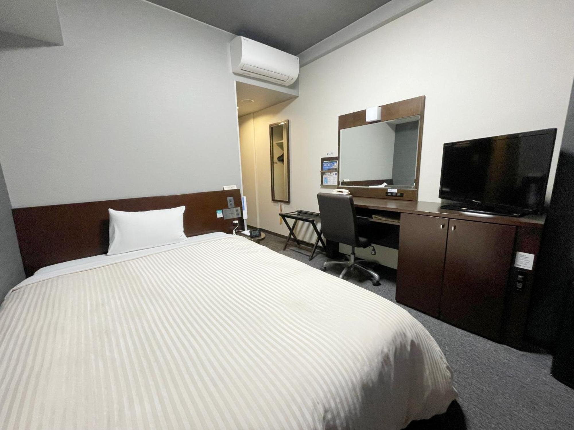 Hotel Route-Inn Dai-Ni Asikaga Kültér fotó
